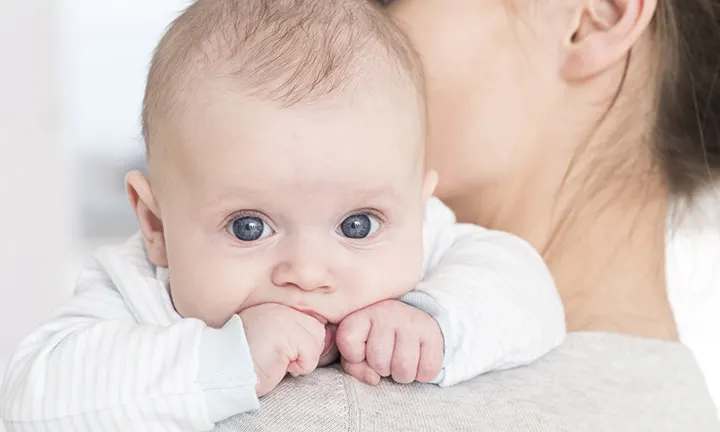 Baby eyes color